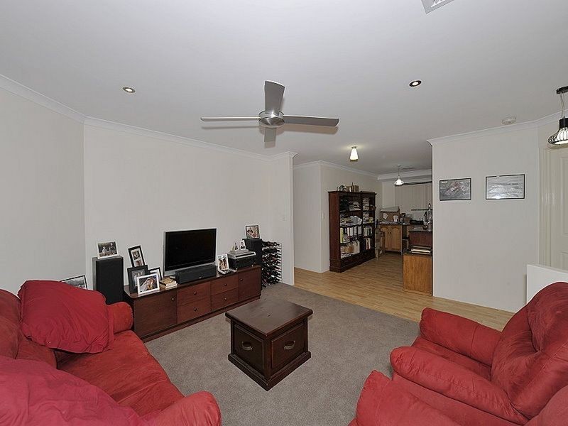 37 Coodanup Drive, Dudley Park WA 6210