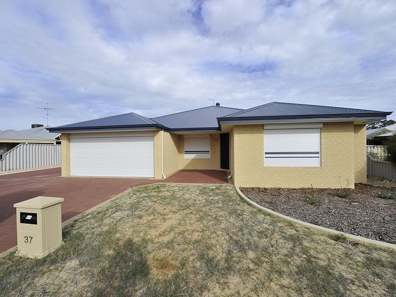 37 Coodanup Drive, Dudley Park WA 6210