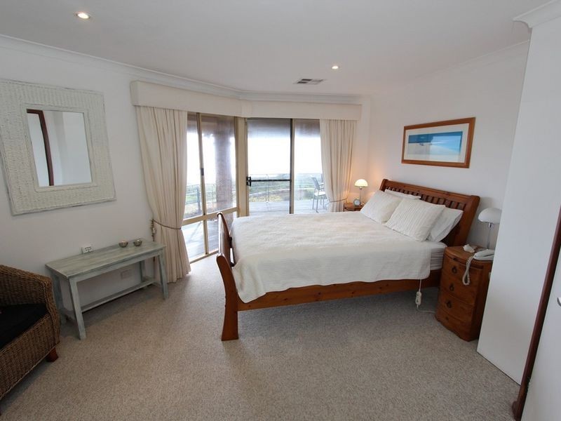 3 Coral Court, Halls Head WA 6210