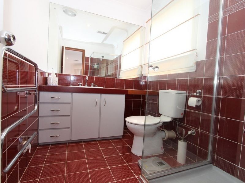3 Coral Court, Halls Head WA 6210