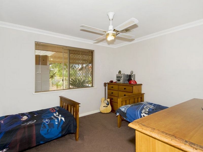 28 Blackwood Parade, Dudley Park WA 6210