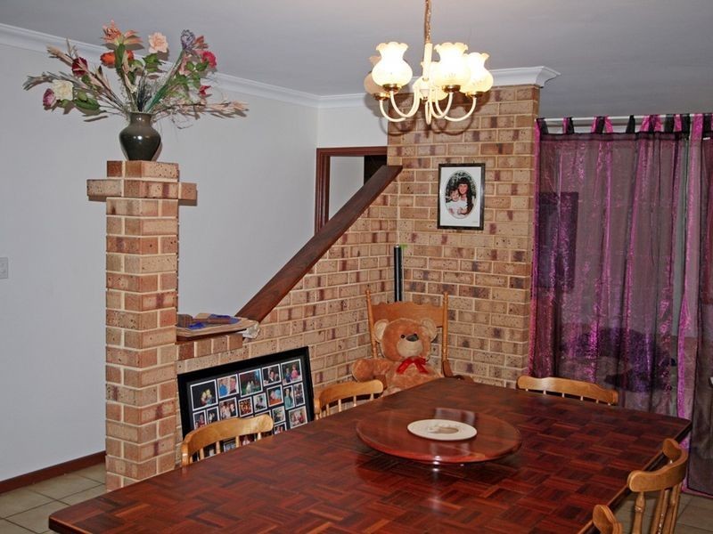 10 Exchequer Avenue, Greenfields WA 6210