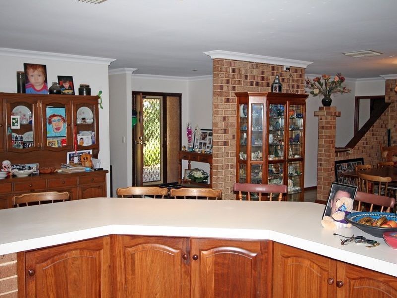 10 Exchequer Avenue, Greenfields WA 6210