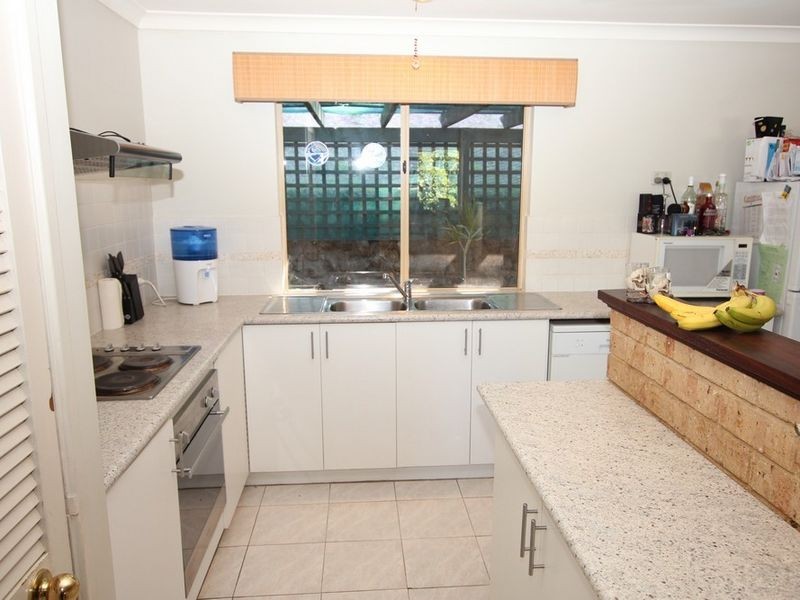 78 Janis Street, Halls Head WA 6210