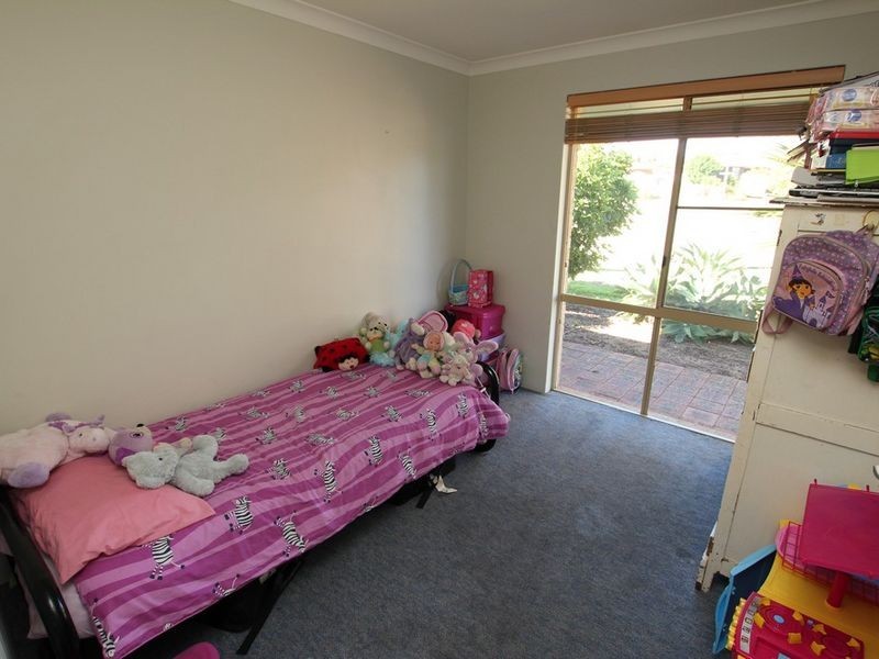 78 Janis Street, Halls Head WA 6210