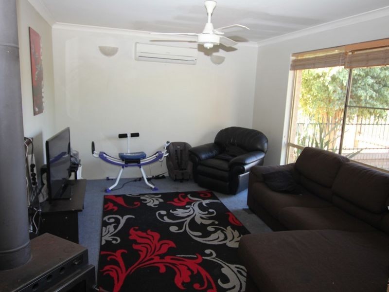 78 Janis Street, Halls Head WA 6210
