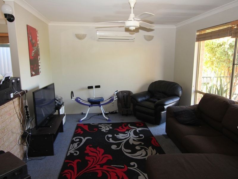 78 Janis Street, Halls Head WA 6210