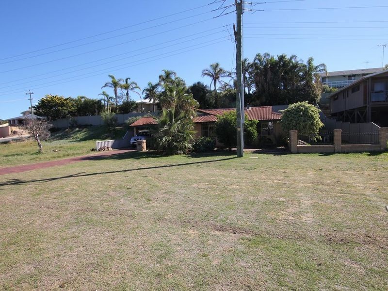 78 Janis Street, Halls Head WA 6210