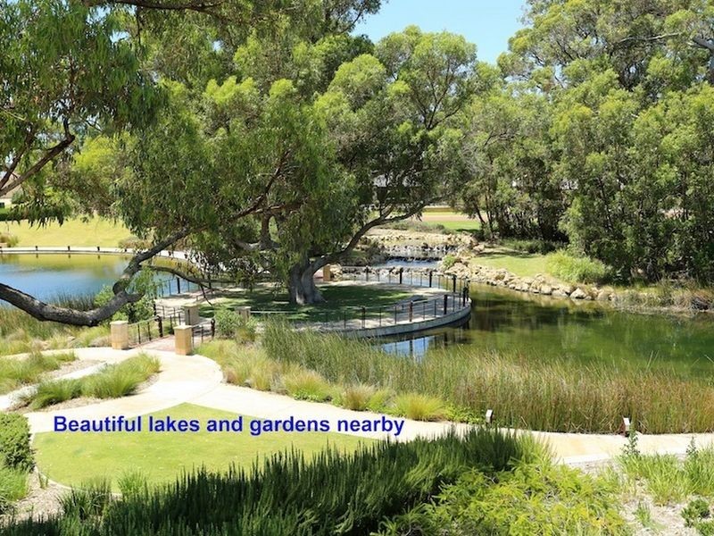 20 Salome Crescent, Lakelands WA 6180