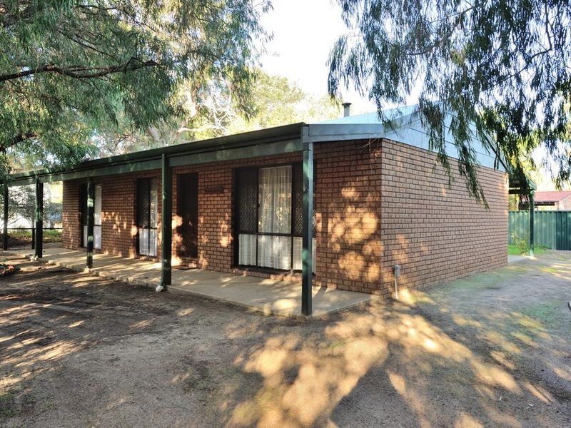 2 Bannister Court, Wannanup WA 6210