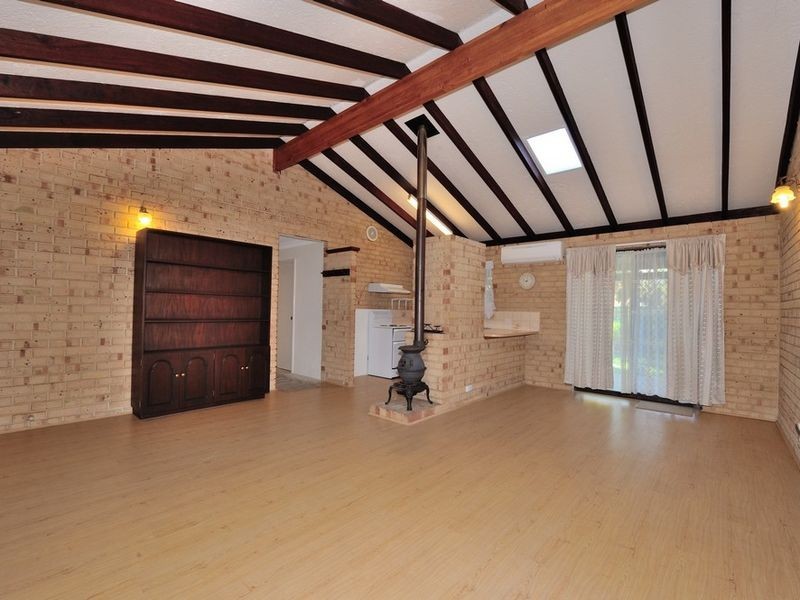 2 Bannister Court, Wannanup WA 6210