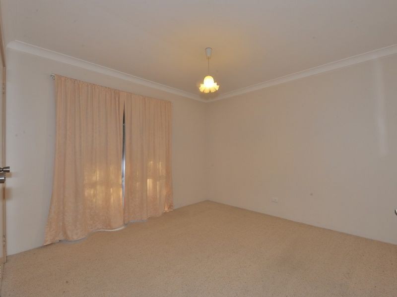 2 Bannister Court, Wannanup WA 6210