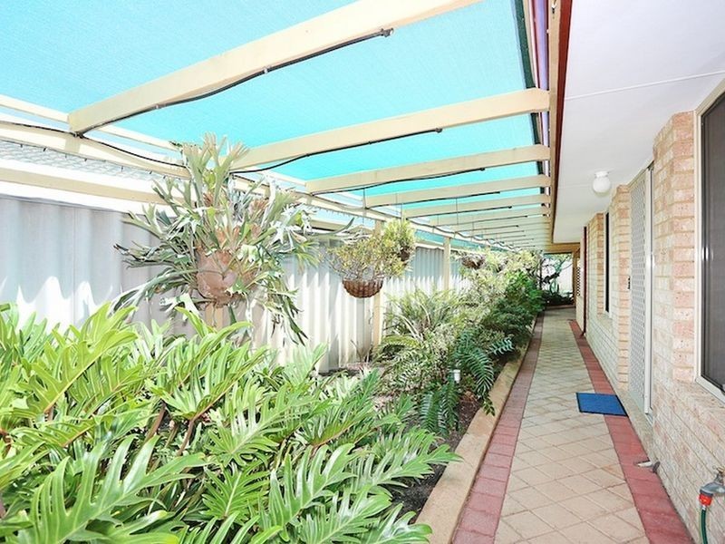 24 Crowthorn Cross, Erskine WA 6210