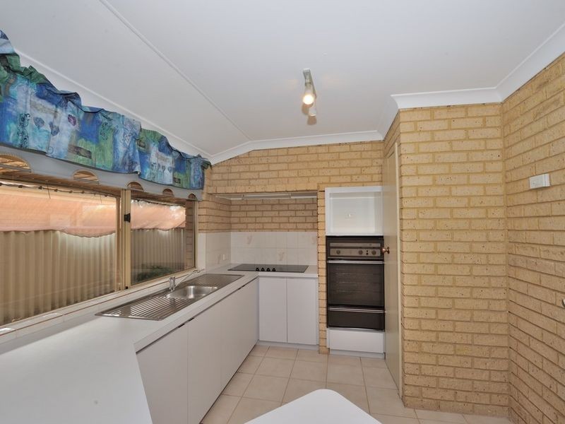 3B Windermere Way, Greenfields WA 6210