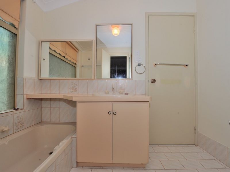 3B Windermere Way, Greenfields WA 6210