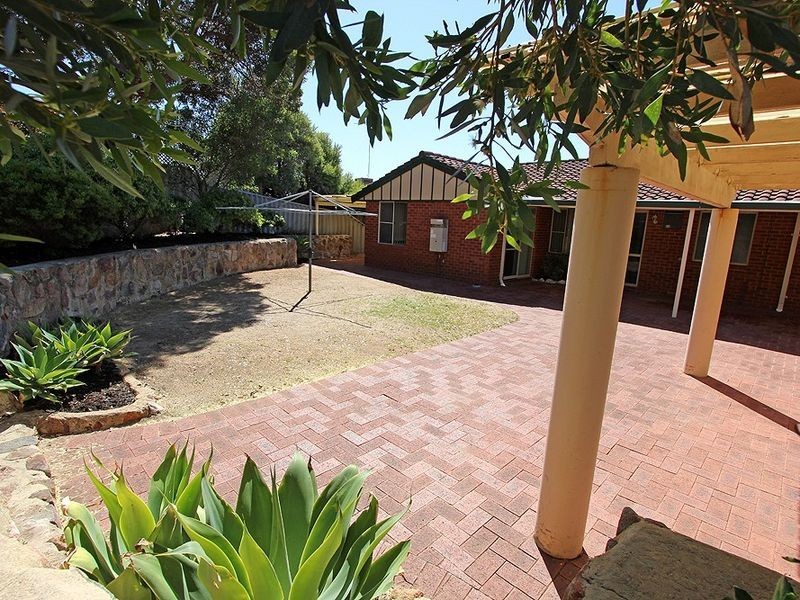 30 Caravel Way, Halls Head WA 6210