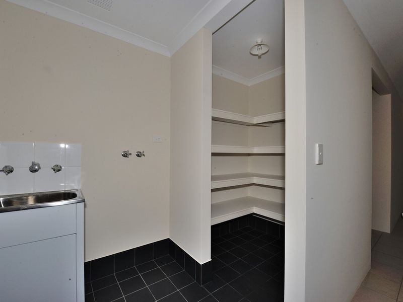 53 Albina Chase, Lakelands WA 6180