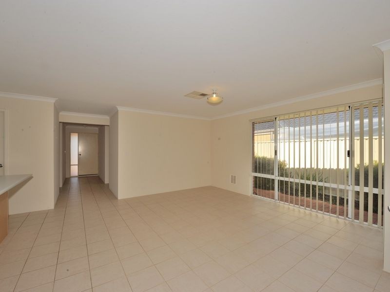 53 Albina Chase, Lakelands WA 6180