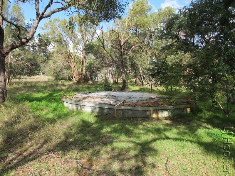 36 Summerhill Drive, Stake Hill WA 6210