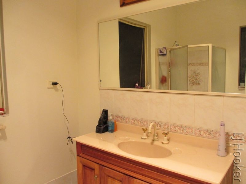 36 Summerhill Drive, Stake Hill WA 6210