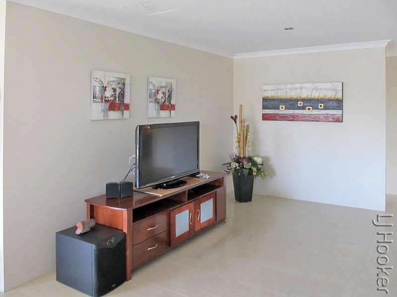 10 Cunderdin Loop, Dawesville WA 6211
