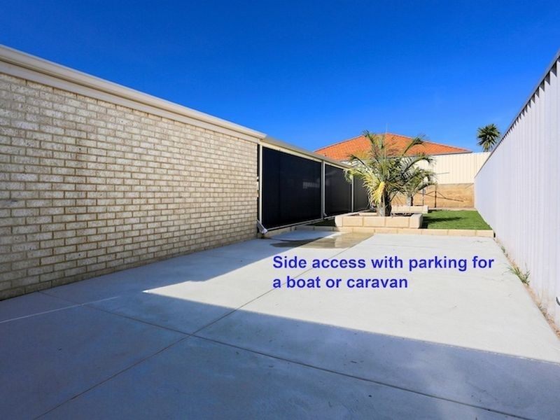 6 Hortonia Avenue, Secret Harbour WA 6173