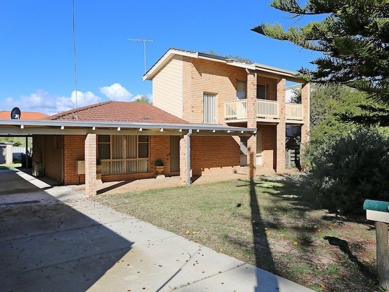 38 Treasure Road, Singleton WA 6175