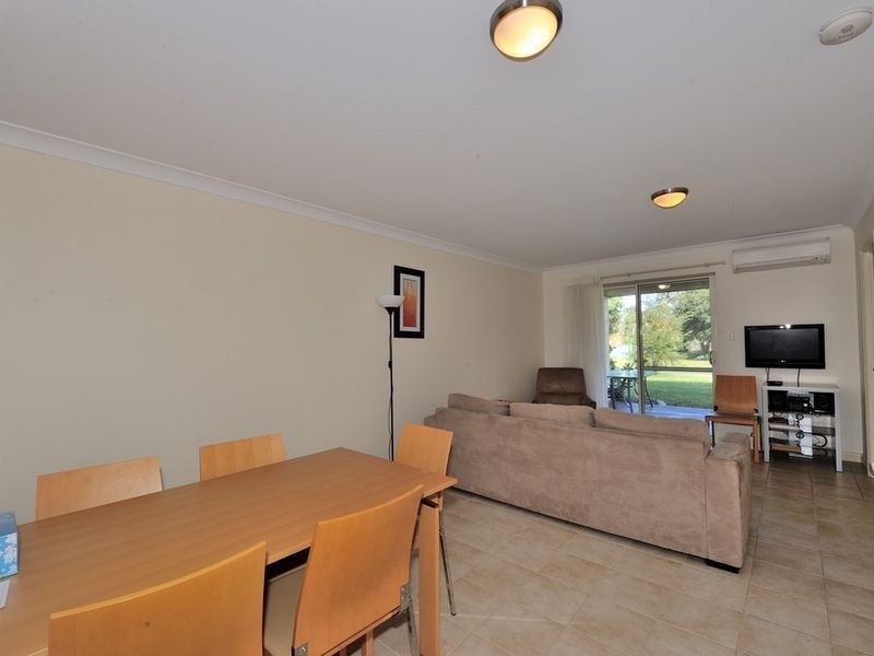 3/1 Lakes Crescent, South Yunderup WA 6208