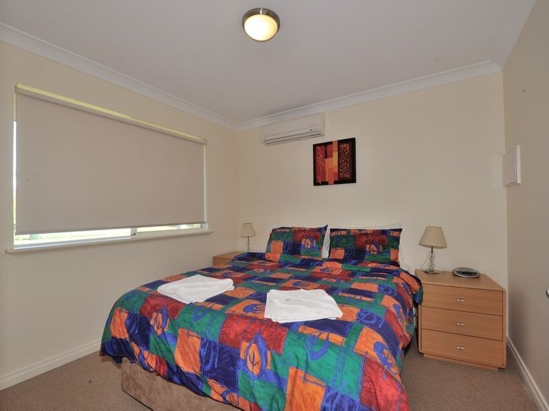 3/1 Lakes Crescent, South Yunderup WA 6208