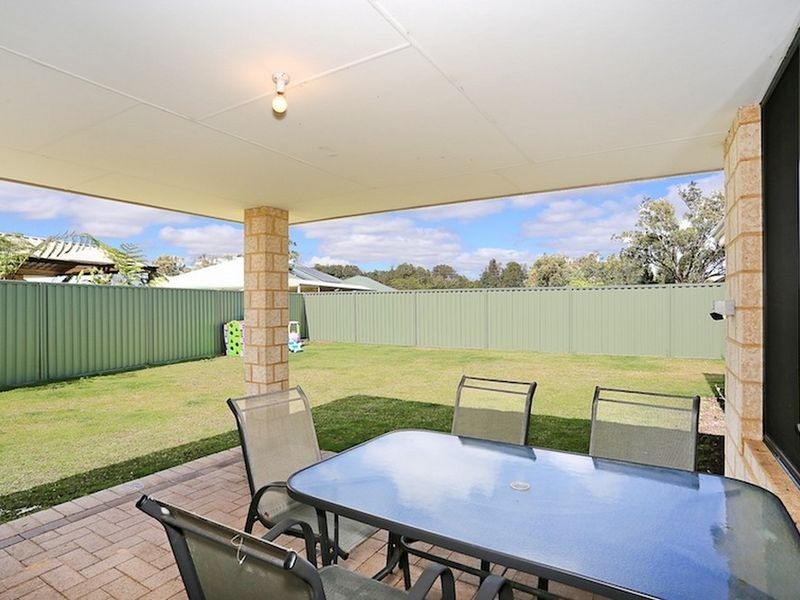 14 Gayze Retreat, Ravenswood WA 6208