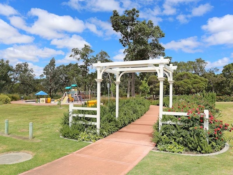 14 Gayze Retreat, Ravenswood WA 6208