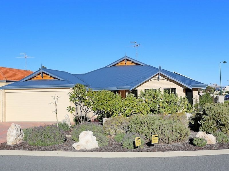 20 Jubata Gardens, Dudley Park WA 6210