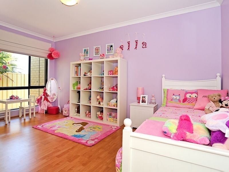 8 Spyglass Rise, Halls Head WA 6210