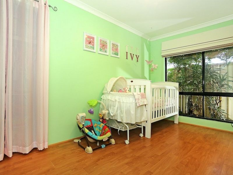 8 Spyglass Rise, Halls Head WA 6210