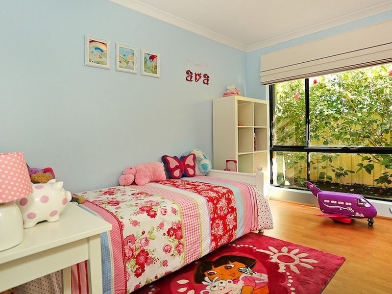 8 Spyglass Rise, Halls Head WA 6210