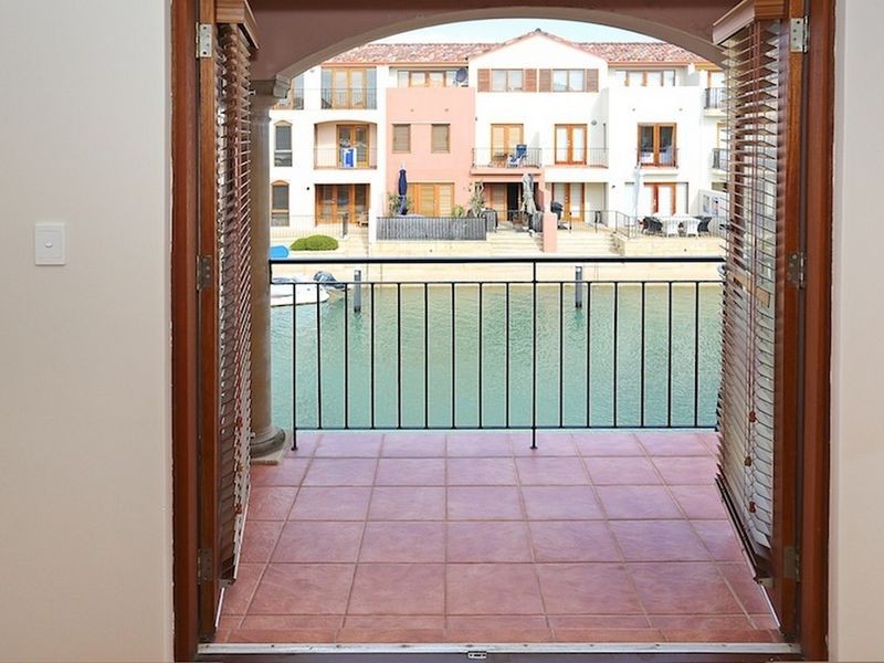 105/18 Port Quays, Wannanup WA 6210