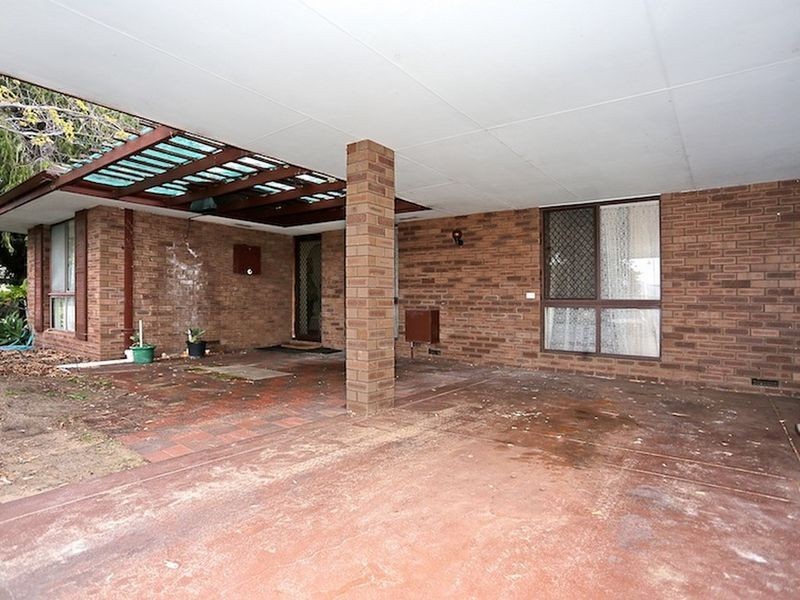 30A Mclarty Road, Halls Head WA 6210