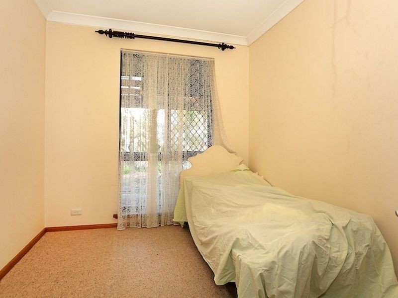 30A Mclarty Road, Halls Head WA 6210