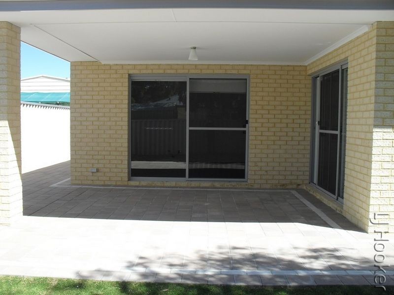 18 Strelley Road, Golden Bay WA 6174