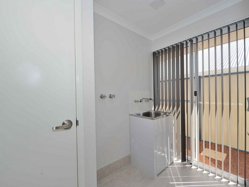 13 Bramshaw Street, Meadow Springs WA 6210