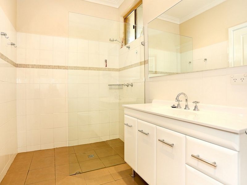 7 Newstead Close, Halls Head WA 6210