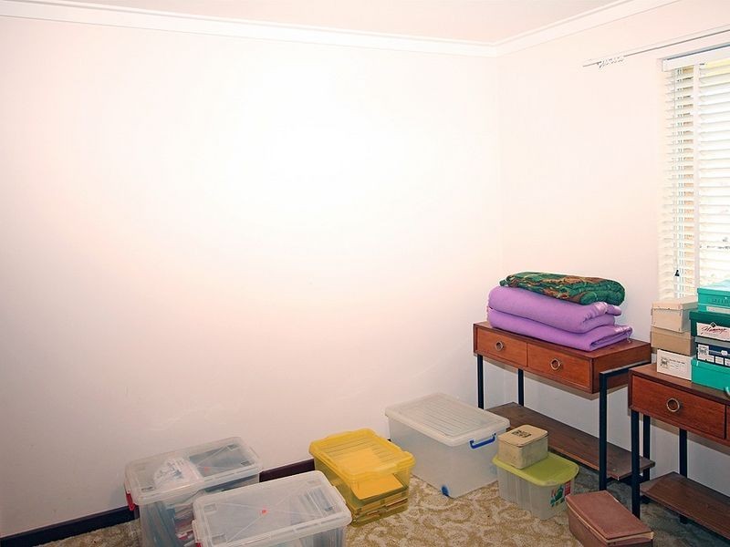 32 Maria Street, Dudley Park WA 6210