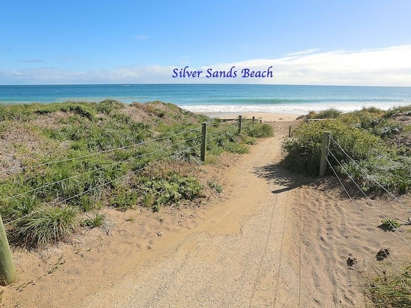 2 Haven Court, Silver Sands WA 6210