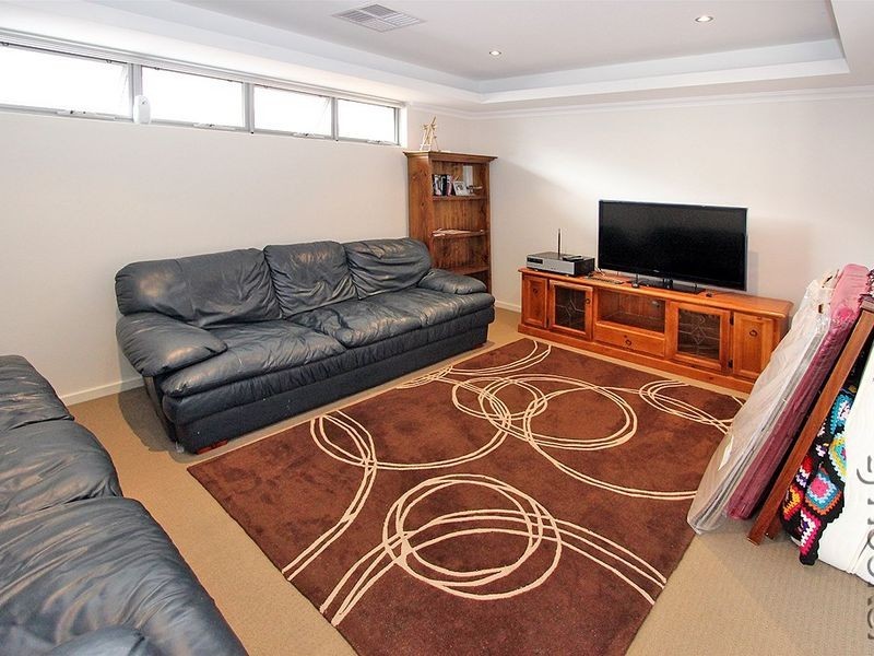 30 Sanctuary Circuit, Dawesville WA 6211