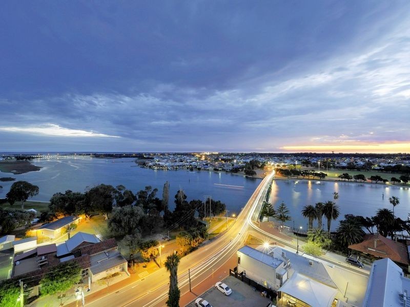 4/42 Sutton Street, Mandurah WA 6210