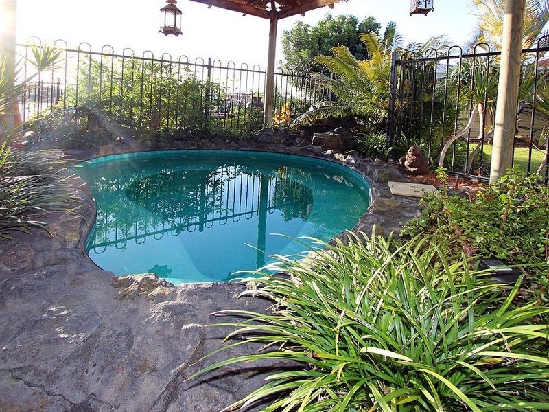 9 Lakes Crescent, South Yunderup WA 6208