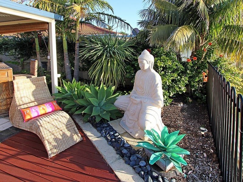 9 Lakes Crescent, South Yunderup WA 6208