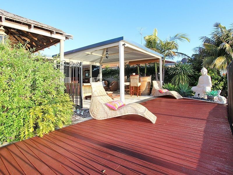 9 Lakes Crescent, South Yunderup WA 6208