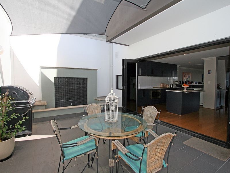 4/30 Spinnaker Quays, Mandurah WA 6210