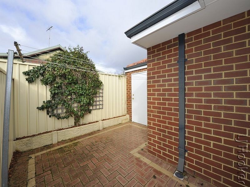 1/28 Cooper Street, Mandurah WA 6210